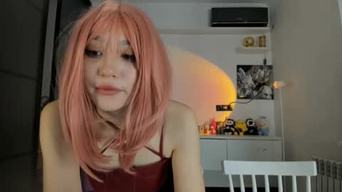 Snapshot of akime_girl chatting on 11/19/25, 03:17 Akime online show from 11/19/25, 03:17