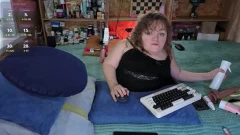 Snapshot of akindmodel chatting on 11/09/25, 03:38 Natalie online show from 11/09/25, 03:38