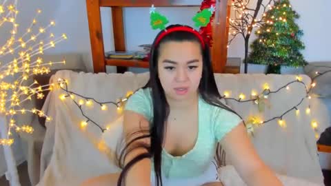 akira_oh_yes online show from 12/28/24, 09:31