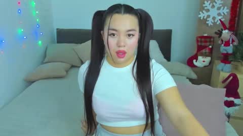 akira_oh_yes online show from 01/12/25, 02:41