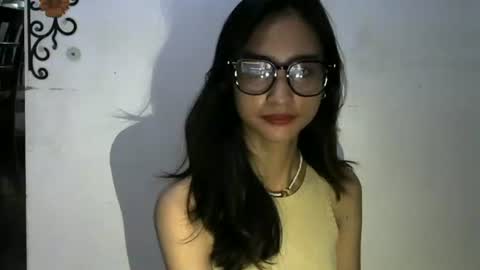 akira_z101 online show from 10/24/25, 04:25