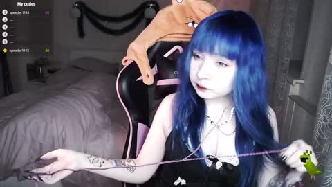 akirahartyx online show from 12/09/24, 02:06