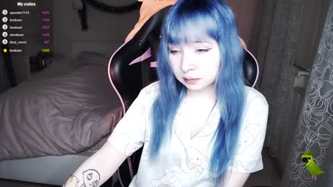 akirahartyx online show from 12/25/24, 06:30