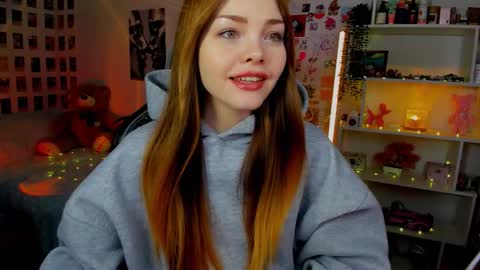 Snapshot of akirakatsu chatting on 11/21/25, 06:06 Akira online show from 11/21/25, 06:06