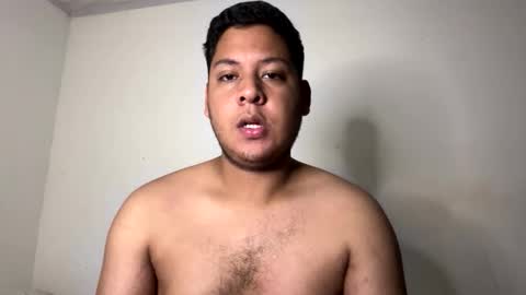 Snapshot of akon_2 chatting on 01/15/26, 05:12 Akoon online show from 01/15/26, 05:12