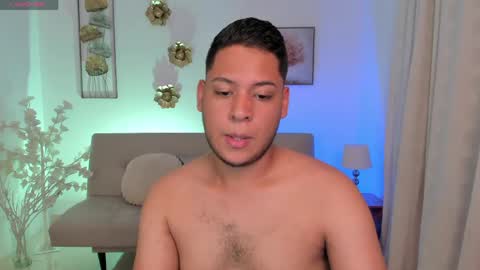Akoon online show from 04/25/26, 02:14