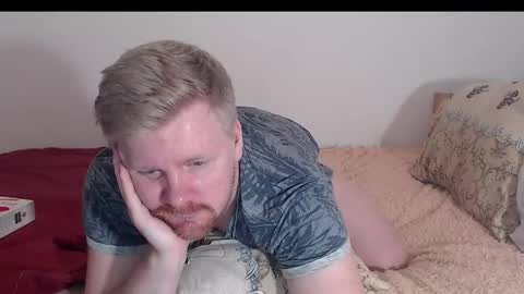 Snapshot of aktavian_w chatting on 01/16/25, 12:34 aktavian_w online show from 01/16/25, 12:34