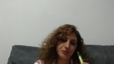 akyragrace online show from 06/05/26, 06:02