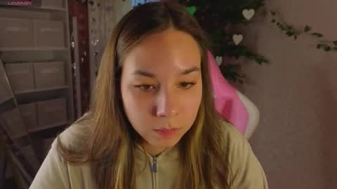 Snapshot of al1ice_moures chatting on 02/05/26, 09:14 Al1ice online show from 02/05/26, 09:14