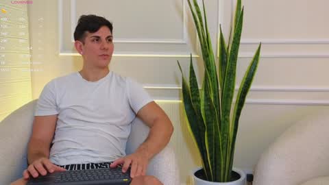 Al Fox  Miko Fortuni  online show from 01/23/25, 01:19