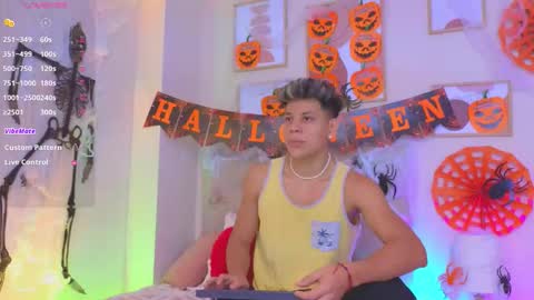 Al Fox  Miko Fortuni  online show from 10/27/25, 01:31