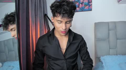 Snapshot of ala_ha_ chatting on 01/03/25, 03:27 Ander uwu online show from 01/03/25, 03:27