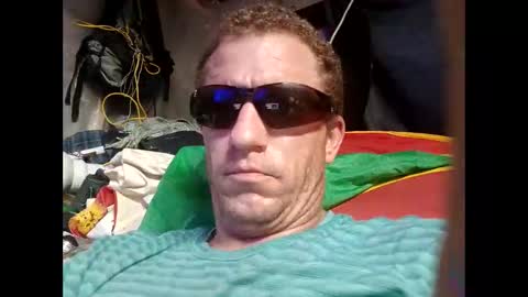Snapshot of alagatorsnappnturtle chatting on 06/01/26, 07:59 alagatorsnappnturtle online show from 06/01/26, 07:59