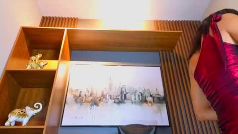 Snapshot of alahia__rodriguez chatting on 05/17/26, 01:03 Alahia Rodriguez online show from 05/17/26, 01:03