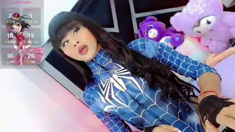 alahia_daboin online show from 11/30/25, 07:01