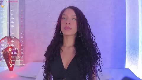 Alahia online show from 12/04/25, 07:55