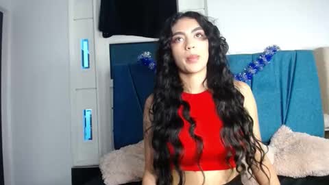 Snapshot of alahia_sweet_official chatting on 12/15/25, 07:51 Alahia sweet official online show from 12/15/25, 07:51