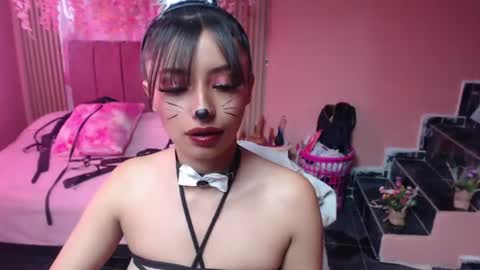 Snapshot of alaia_blue1 chatting on 07/24/26, 01:31 alaia_blue1 online show from 07/24/26, 01:31