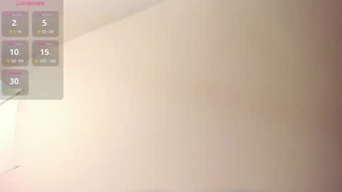 Snapshot of alaia_greyy chatting on 03/11/25, 04:18 Alaia online show from 03/11/25, 04:18