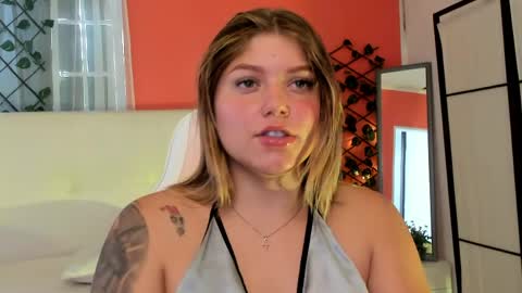 Alaia online show from 04/15/26, 04:03