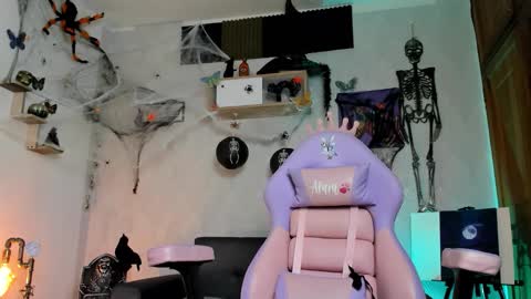 Alaia online show from 11/03/25, 10:10