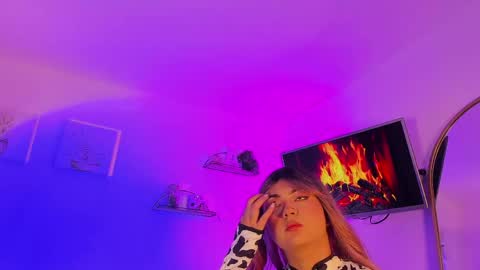   online show from 04/24/26, 10:39