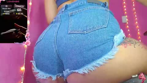 Snapshot of alaiia_rosse chatting on 02/03/25, 11:58  Alaiia  online show from 02/03/25, 11:58