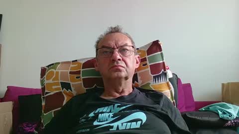Snapshot of alain5159 chatting on 05/02/26, 09:03 alain5159 online show from 05/02/26, 09:03