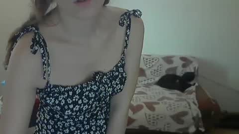 Snapshot of alalaska_ana chatting on 03/07/25, 10:56 Anna online show from 03/07/25, 10:56