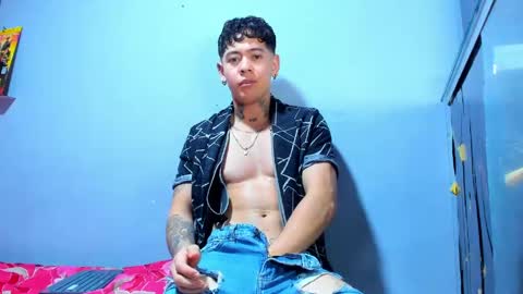 Snapshot of alamjams chatting on 06/05/26, 10:26 Alam Jams online show from 06/05/26, 10:26