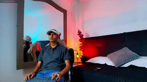 alan_colthon online show from 04/17/26, 02:25