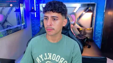 Snapshot of alan_del_reyx chatting on 09/24/25, 03:32 ALAN DEL REY online show from 09/24/25, 03:32