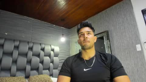 Snapshot of alan_greek_1 chatting on 05/11/26, 11:16 Alan greek online show from 05/11/26, 11:16