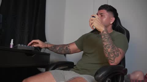 Alan online show from 11/05/25, 06:13