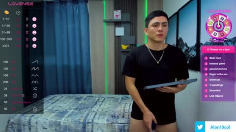 Alan  Kevin can we reach 100 thumbs up please guys  online show from 01/21/25, 11:35