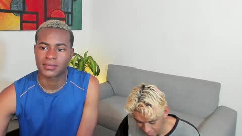 Snapshot of alan_scot chatting on 12/13/24, 04:38 Alan and Criss - WE JUST FRIENDS WITH BENEFITS BOTH VERS online show from 12/13/24, 04:38