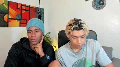 Snapshot of alan_scot chatting on 02/02/25, 10:28 Alan and Criss - WE JUST FRIENDS WITH BENEFITS BOTH VERS online show from 02/02/25, 10:28