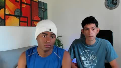 Snapshot of alan_scot chatting on 09/15/25, 09:48 Alan and Criss - WE JUST FRIENDS WITH BENEFITS BOTH VERS online show from 09/15/25, 09:48