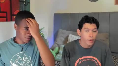 Snapshot of alan_scot chatting on 10/12/25, 05:01 Alan and Criss - WE JUST FRIENDS WITH BENEFITS BOTH VERS online show from 10/12/25, 05:01