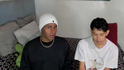 Alan and Criss - WE JUST FRIENDS WITH BENEFITS BOTH VERS online show from 01/10/26, 04:42