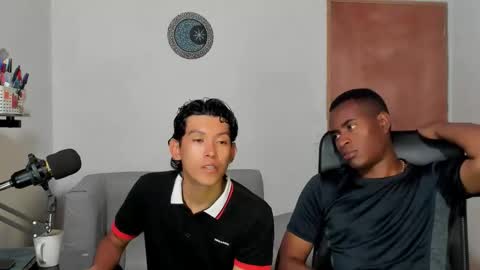 Alan and Criss - WE JUST FRIENDS WITH BENEFITS BOTH VERS online show from 02/09/26, 04:38