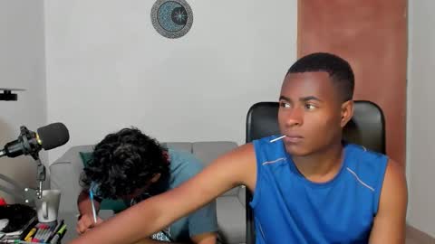 Alan and Criss - WE JUST FRIENDS WITH BENEFITS BOTH VERS online show from 02/11/26, 02:27