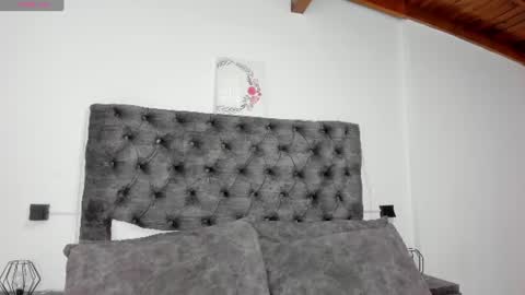 Snapshot of alana_2916_ chatting on 06/21/26, 01:03 Alana online show from 06/21/26, 01:03