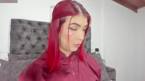 Snapshot of alana_2916_ chatting on 06/22/26, 01:19 Alana online show from 06/22/26, 01:19