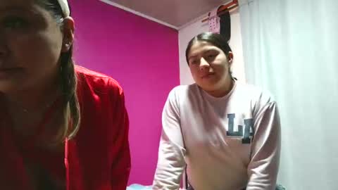 Snapshot of alana__07 chatting on 11/20/25, 02:39 Alana online show from 11/20/25, 02:39