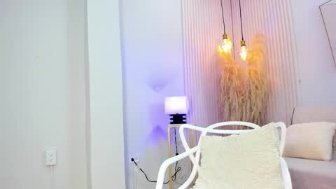 Alana online show from 02/18/26, 12:34