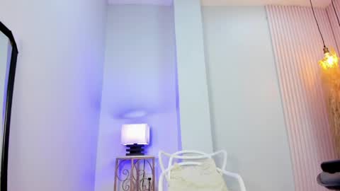 Alana online show from 05/20/26, 03:13