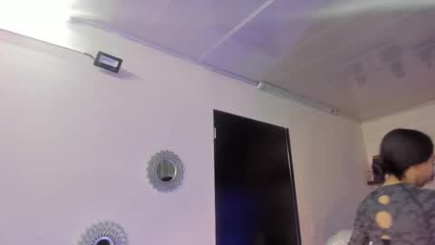 Snapshot of alana_madison chatting on 01/12/25, 11:28 Maeve online show from 01/12/25, 11:28