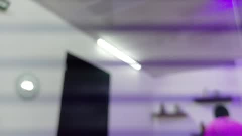 Maeve  online show from 04/15/26, 10:22