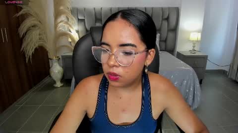 alana  online show from 06/11/26, 07:01